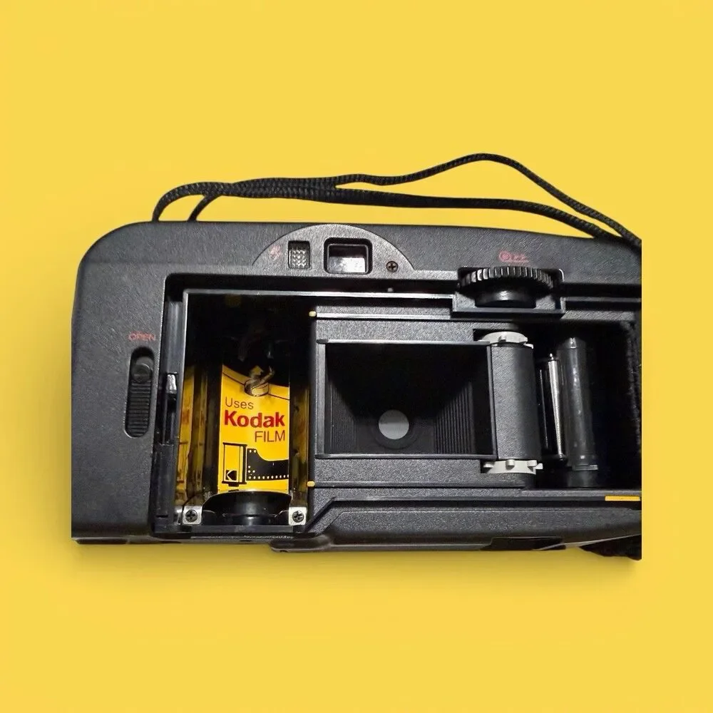 📸 Cámara Kodak Star 435 Vintage con Flash – 35mm Analógica